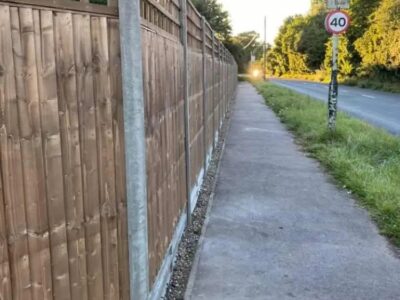 Fence repair costs in Bricket Wood