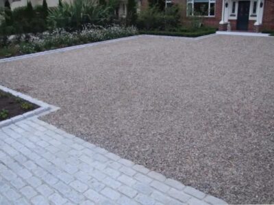 Newport Pagnell gravel driveway grid