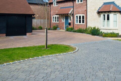 Driveway Contractors Covering Bedfordshire & the surrounding areas