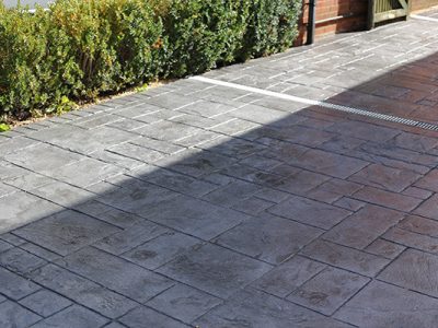 Experienced Imprinted Concrete Driveways company near Aldenham